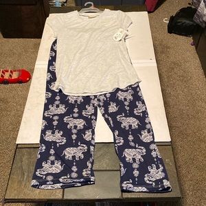 NWT Bobbie Brooks Pajama Set